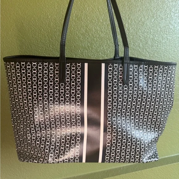 Tory Burch Black and White Patterned Tote - Picture 3 of 7